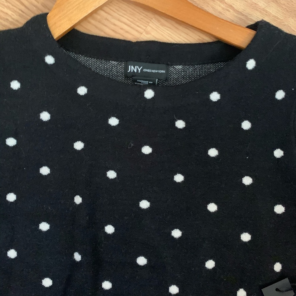 Sweater - Picture 2 of 2
